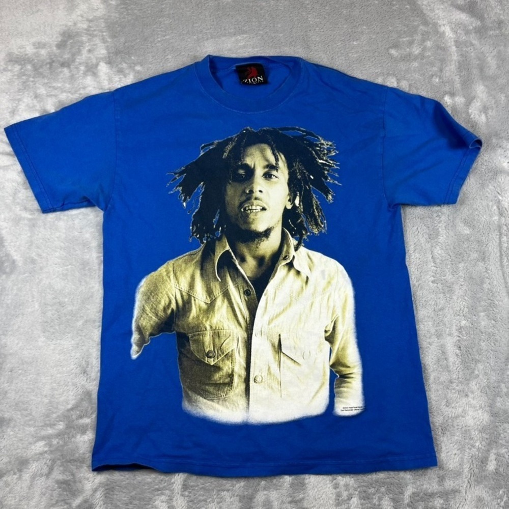Bob Marley T-Shirt Size Medium Zion Rootswear Blue Cursive Lettering Y2K
